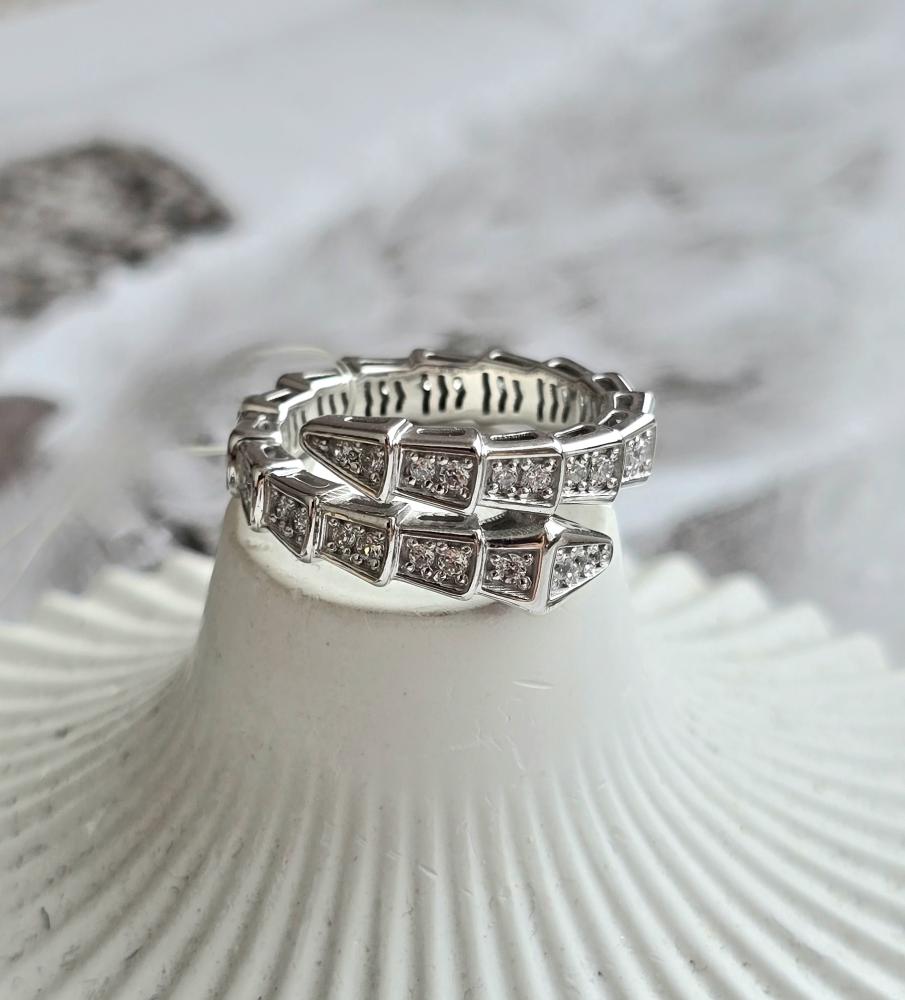 Кольцо из белого золота с фианитом BERGER б110323 Кольцо из белого золота с фианитом BERGER б110323