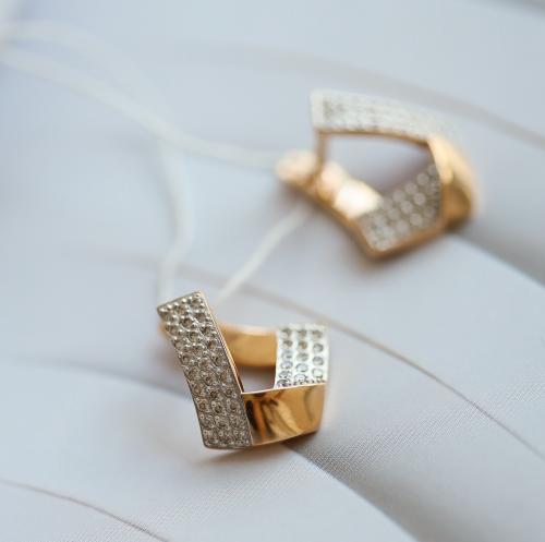 Золотые серьги с фианитом ПЛАТИНА 02-2405-00-401-1110-24